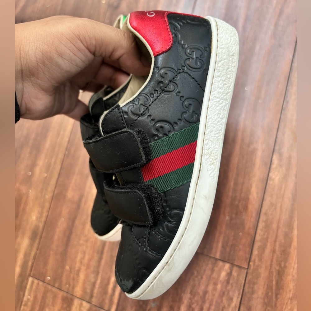 Kids Gucci Ace Sneakers Authentic size 12 w/Box